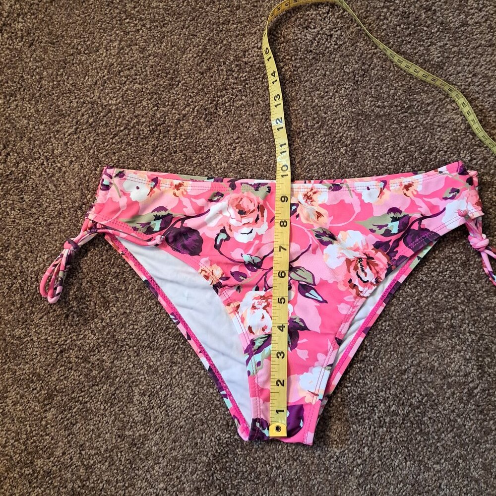 New In Bag Summer Trend Women's Fashion 2-Piece Cross Bikini Set Swimsuit - Picture 9 of 15